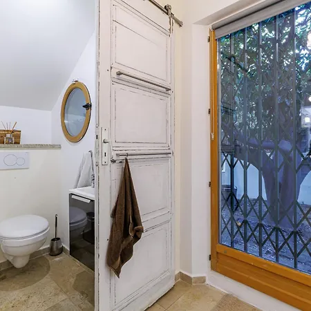 Marie -pool - Garden-close To -parking فيلة