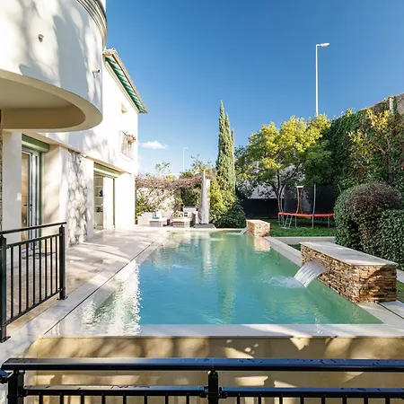Marie -pool - Garden-close To -parking * Nice